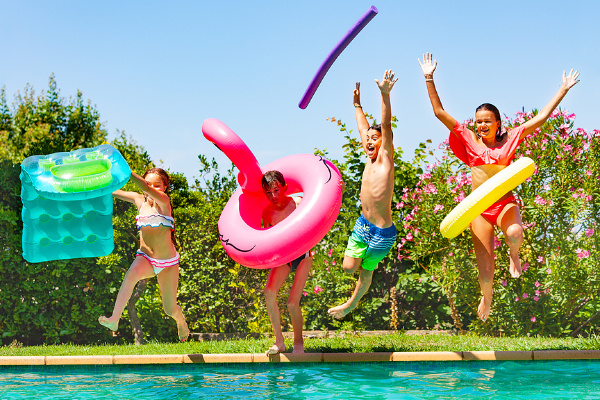 11 Pool Activities for Kids | Whether you have a small inflatable kiddie or paddling pool for toddlers, a big outdoor swimming pool in your backyard, or you spend as many summer days as possible at your local pool, there are TONS of fun games your little ones can enjoy while cooling off and soaking up some vitamin D! From sensory play to building a DIY obstacle course out of inflatable toys - and everything in between - these ideas are equal parts easy and fun!